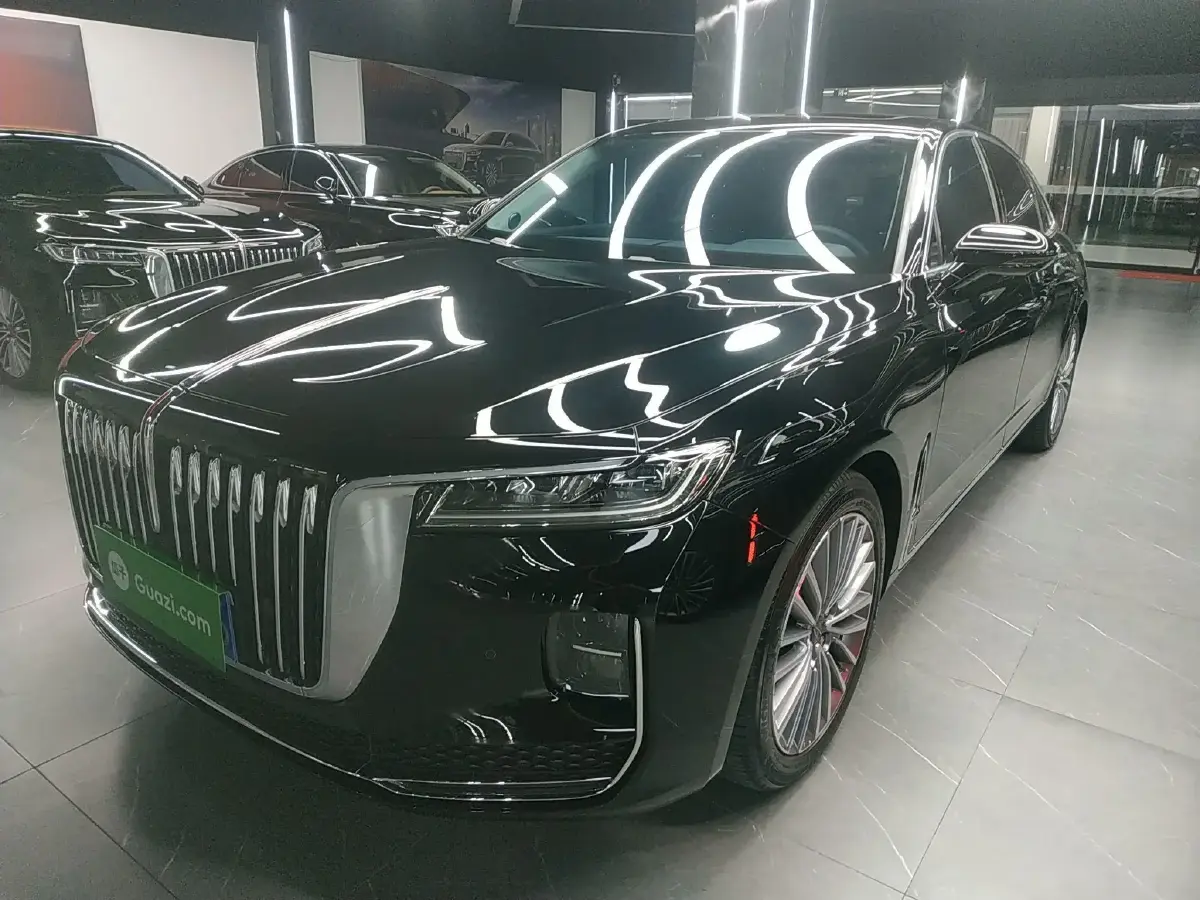 2022 HongQi H9 2.0T 252HP L4 7DCT