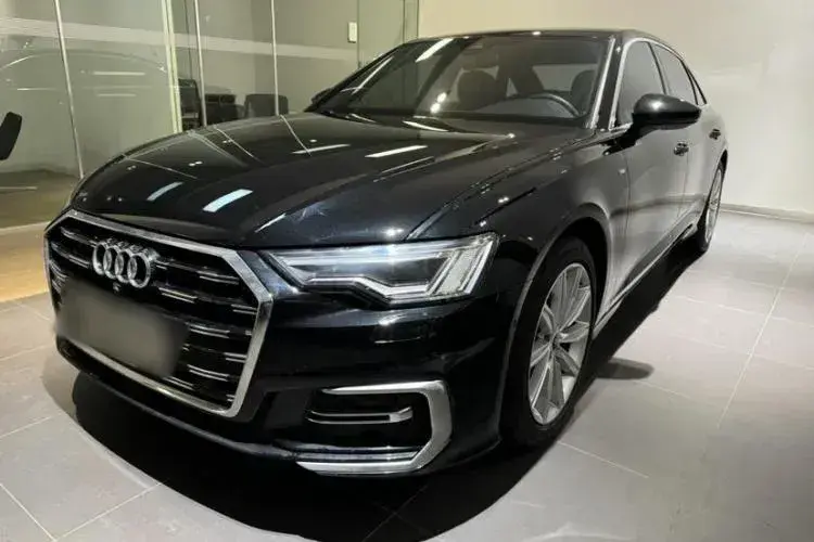 2024 Audi A6L 2.0T 245HP L4 7DCT