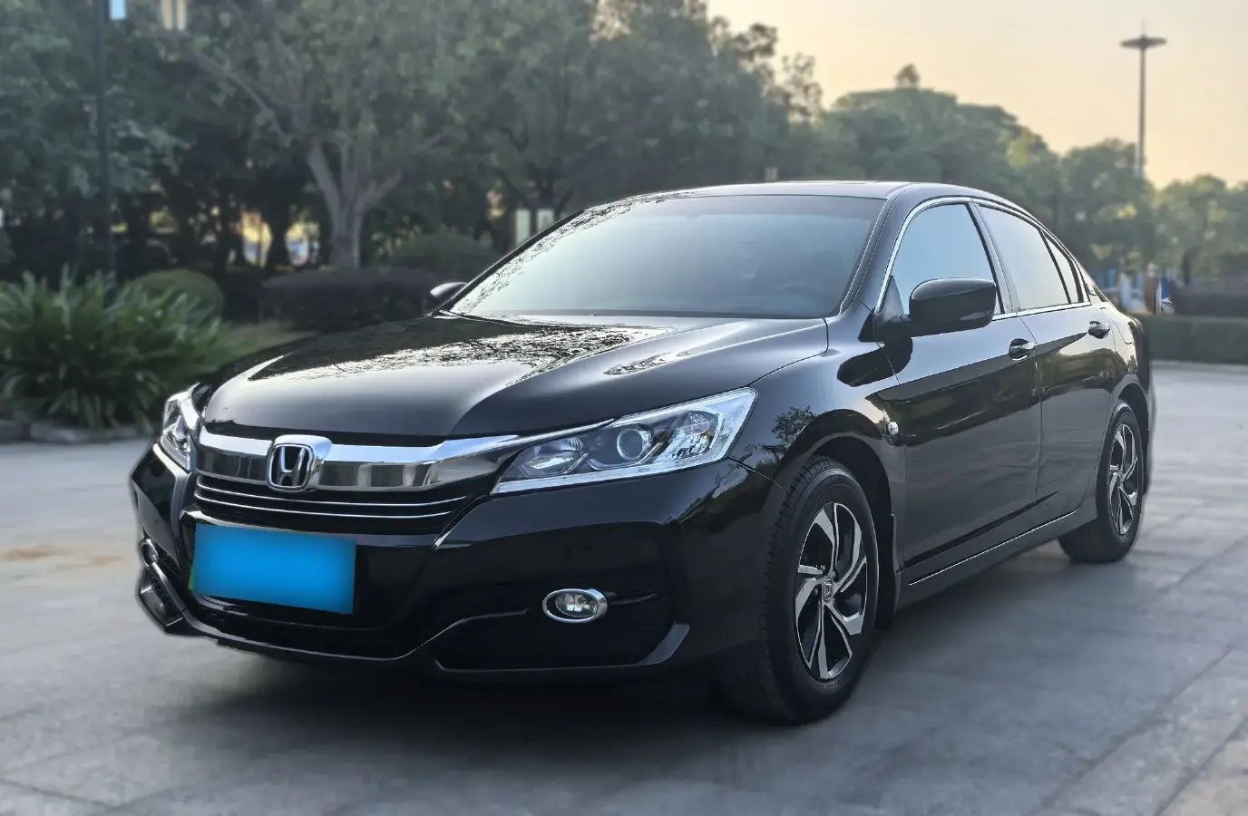 2016 Honda Accord 2.0L 155HP L4 CVT