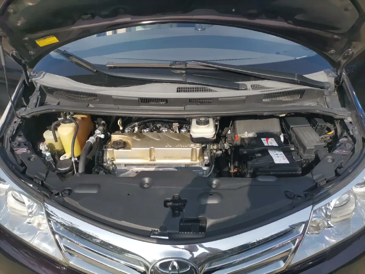 2013 BYD M6 2.4L 160HP L4 4AT,autocango,china used car exporter,china ev exporter,chinese used car exporter,chinese used ev exporter