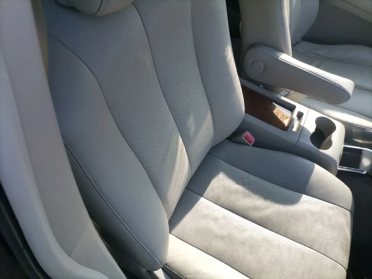 2013 BYD M6 2.4L 160HP L4 4AT,autocango,china used car exporter,china ev exporter,chinese used car exporter,chinese used ev exporter