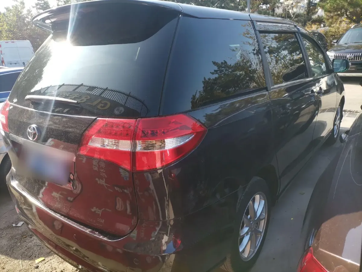 2013 BYD M6 2.4L 160HP L4 4AT,autocango,china used car exporter,china ev exporter,chinese used car exporter,chinese used ev exporter