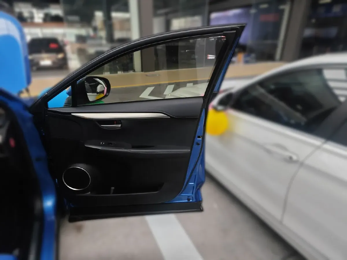 2015 Lexus NX 2.0L 150HP L4 CVT,autocango,china used car exporter,china ev exporter,chinese used car exporter,chinese used ev exporter