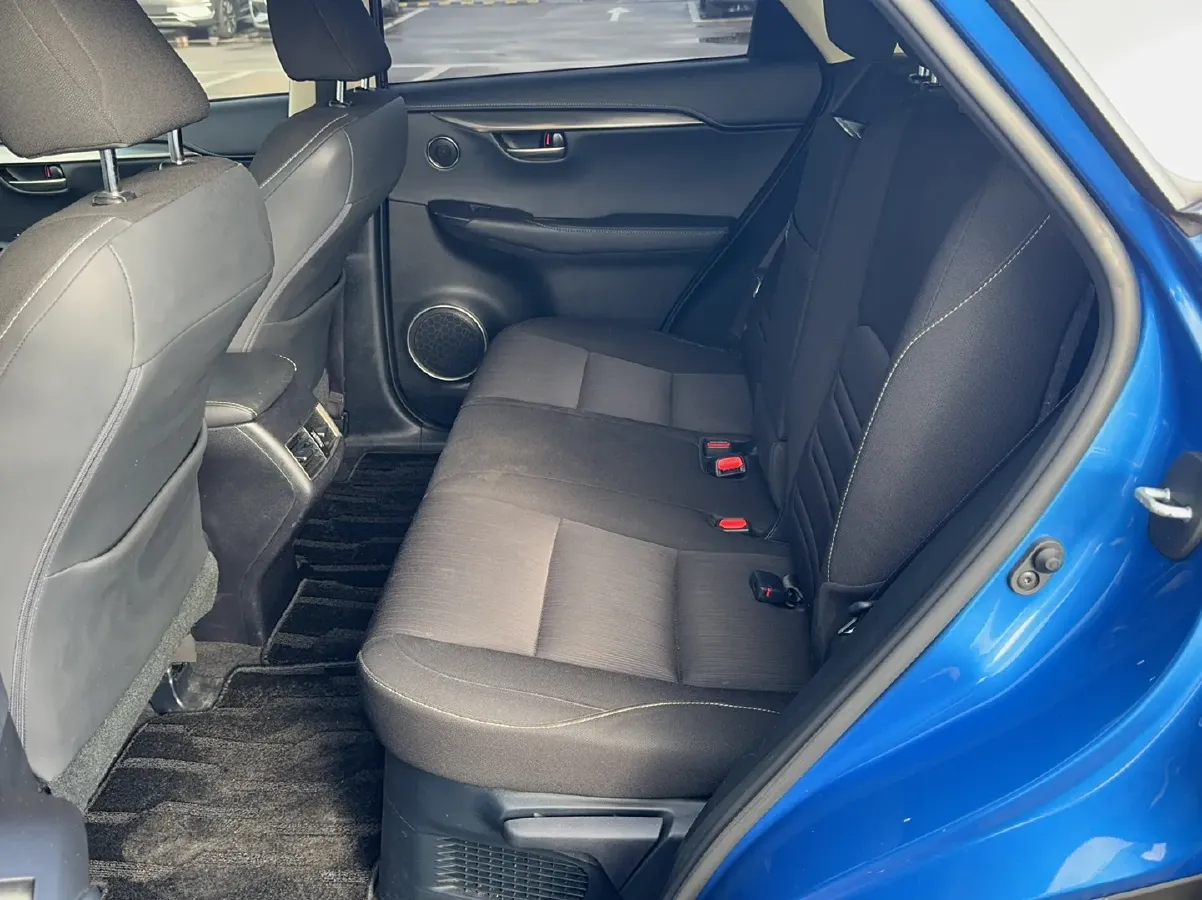 2015 Lexus NX 2.0L 150HP L4 CVT,autocango,china used car exporter,china ev exporter,chinese used car exporter,chinese used ev exporter