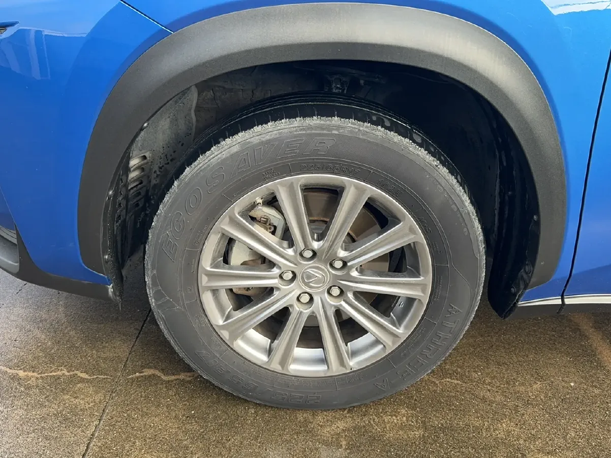 2015 Lexus NX 2.0L 150HP L4 CVT,autocango,china used car exporter,china ev exporter,chinese used car exporter,chinese used ev exporter