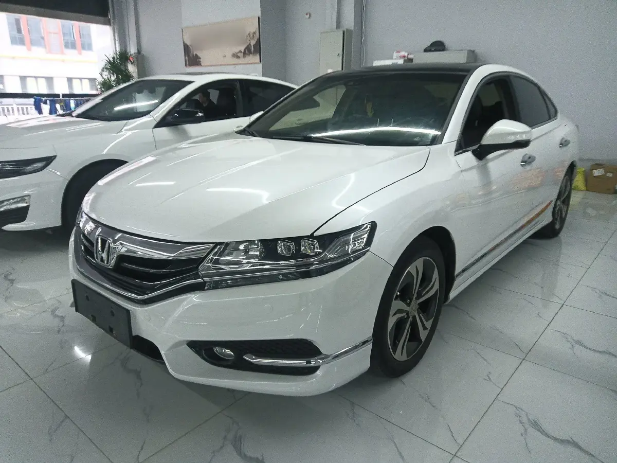 2015 Honda Spirior 2.4L 208HP L4 8DCT