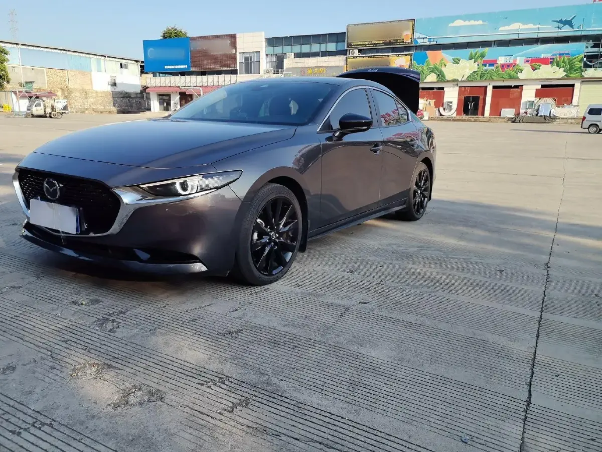 2022 Mazda 3 Axela 2.0L 158HP L4 6AT