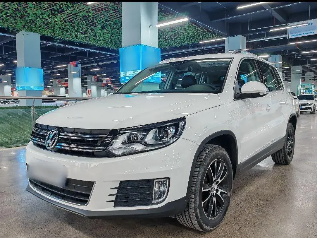 2015 Volkswagen Tiguan 1.8T 160HP L4 6AT