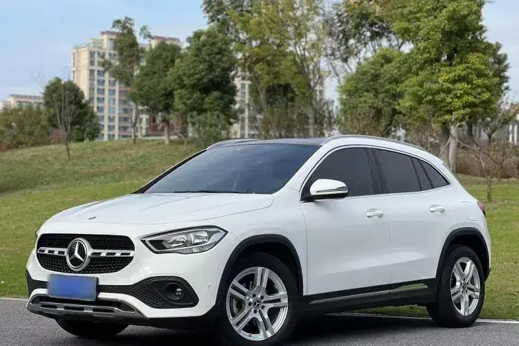 2020 Mercedes-Benz GLA Class 1.3T 136HP L4 7DCT