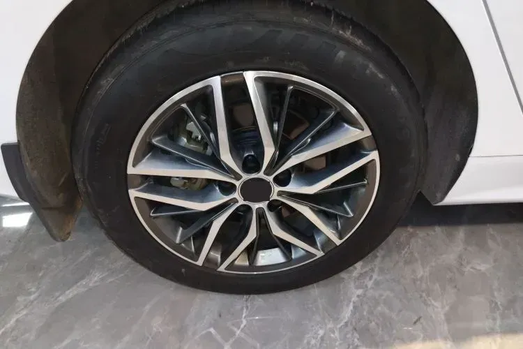 2021 BYD Qin Plus 1.5L 110HP L4 E-CVT PHEV 8.32KWH,autocango,china used car exporter,china ev exporter,chinese used car exporter,chinese used ev exporter