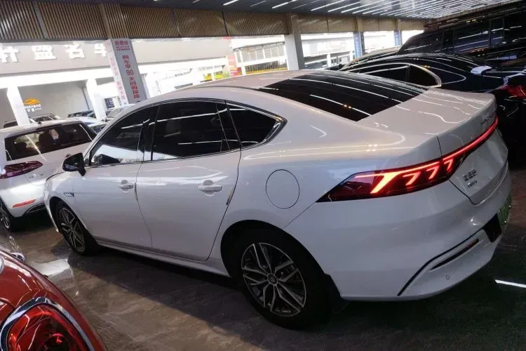 2021 BYD Qin Plus 1.5L 110HP L4 E-CVT PHEV 8.32KWH,autocango,china used car exporter,china ev exporter,chinese used car exporter,chinese used ev exporter