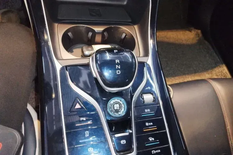 2021 BYD Qin Plus 1.5L 110HP L4 E-CVT PHEV 8.32KWH,autocango,china used car exporter,china ev exporter,chinese used car exporter,chinese used ev exporter