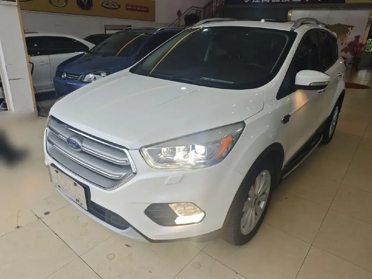 2018 Ford Kuga 1.5T 181HP L4 6AT