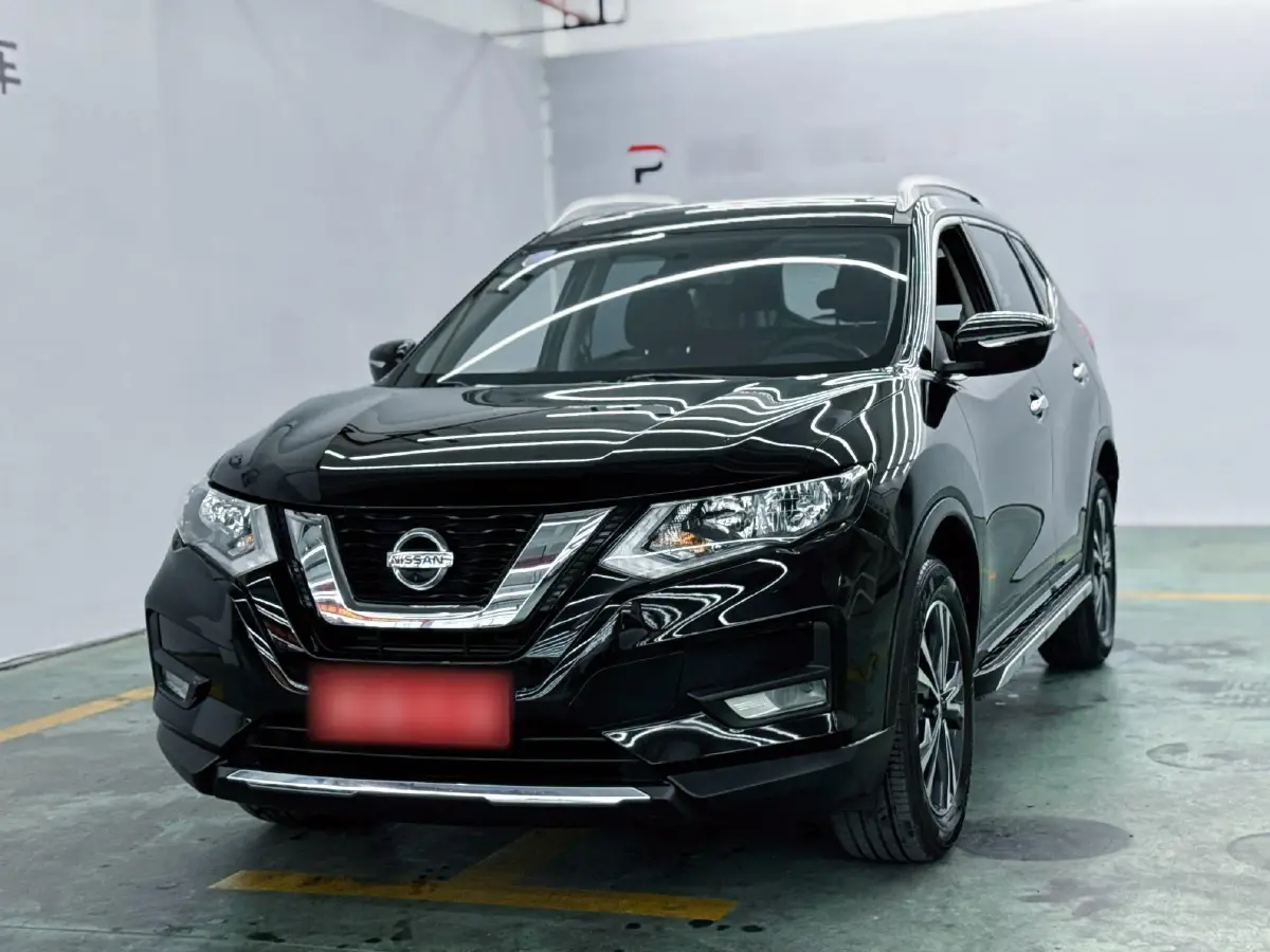 2020 Nissan X-Trail 2.5L 186HP L4 CVT
