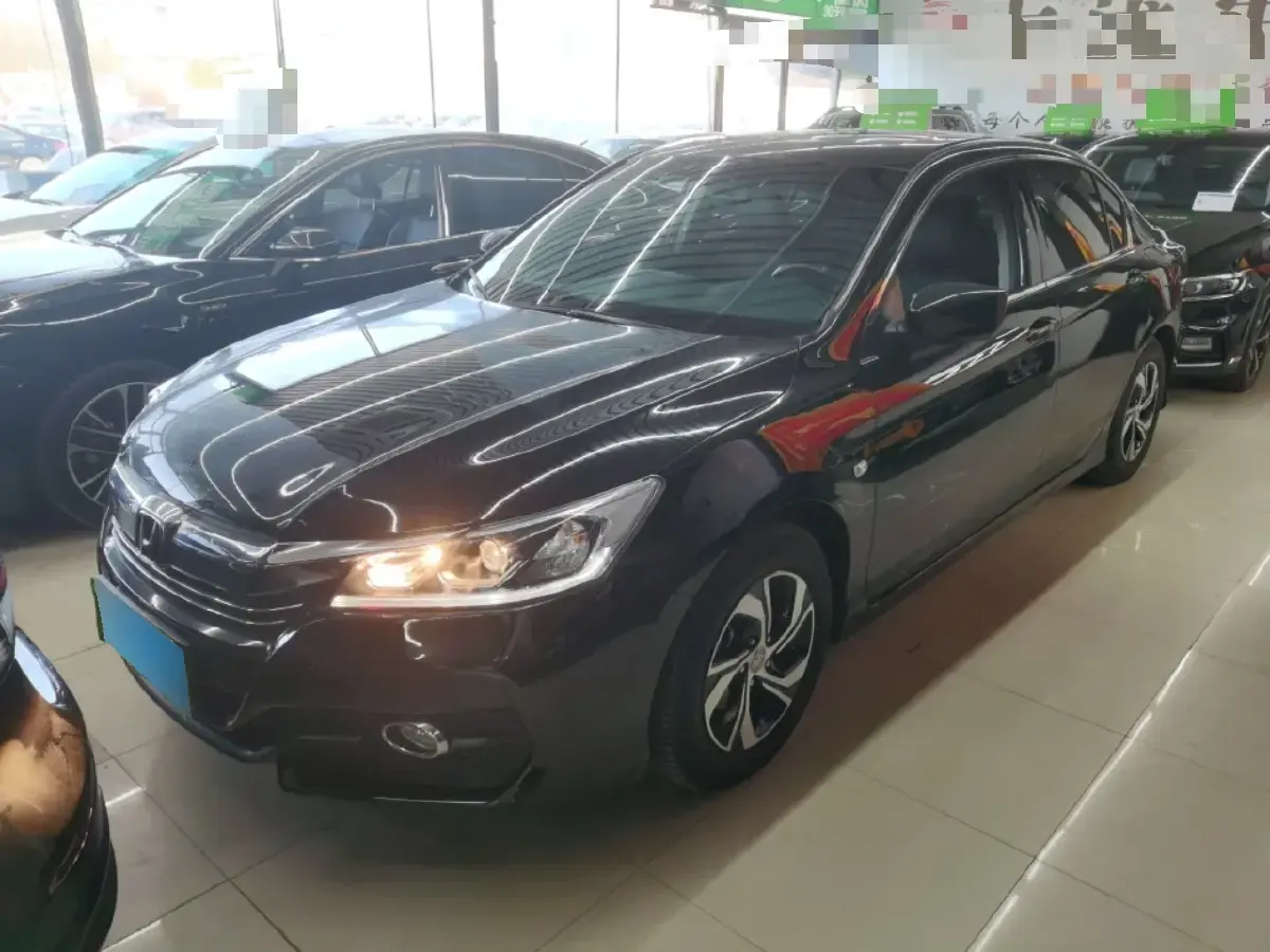 2016 Honda Accord 2.0L 155HP L4 CVT