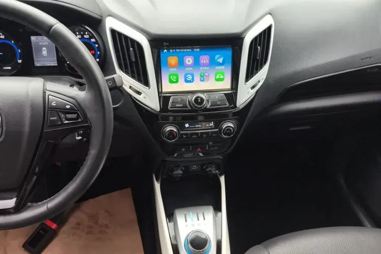 2018 ChangAn CS15 EV BEV 42.92KWH,autocango,china used car exporter,china ev exporter,chinese used car exporter,chinese used ev exporter