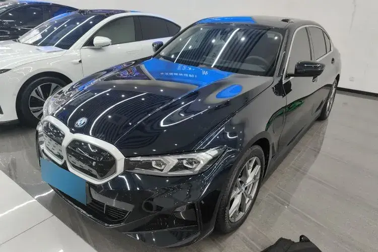 2024 BMW i3 BEV 70KWH