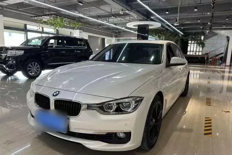 2019 BMW 3 Series 2.0T 184HP L4 8AT