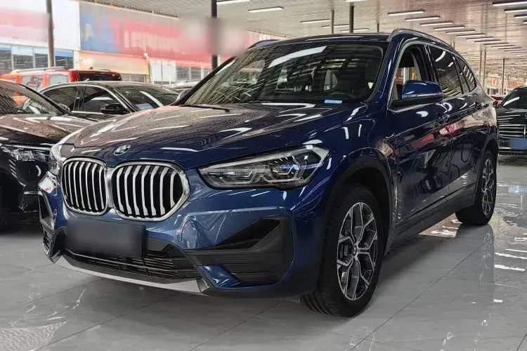 2021 BMW X1 2.0T 192HP L4 7DCT