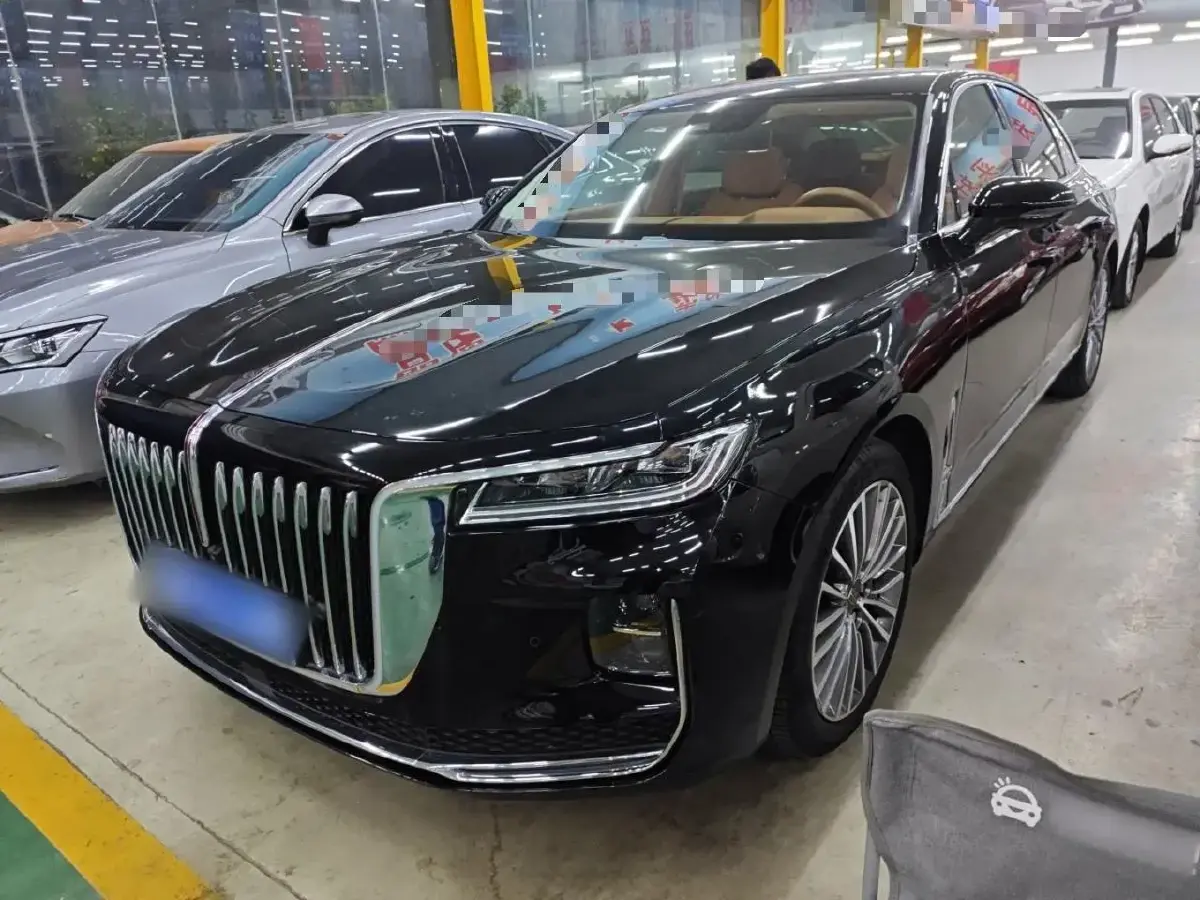 2022 HongQi H9 2.0T 252HP L4 7DCT
