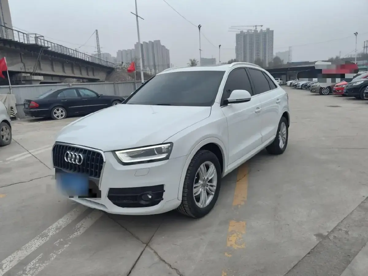 2015 Audi Q3 2.0T 170HP L4 7DCT