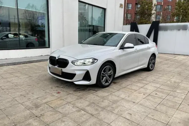2022 BMW 1 Series 1.5T 140HP L3 7DCT