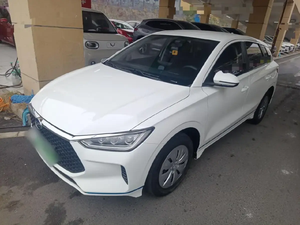 2020 BYD e2 BEV 35.2KWH