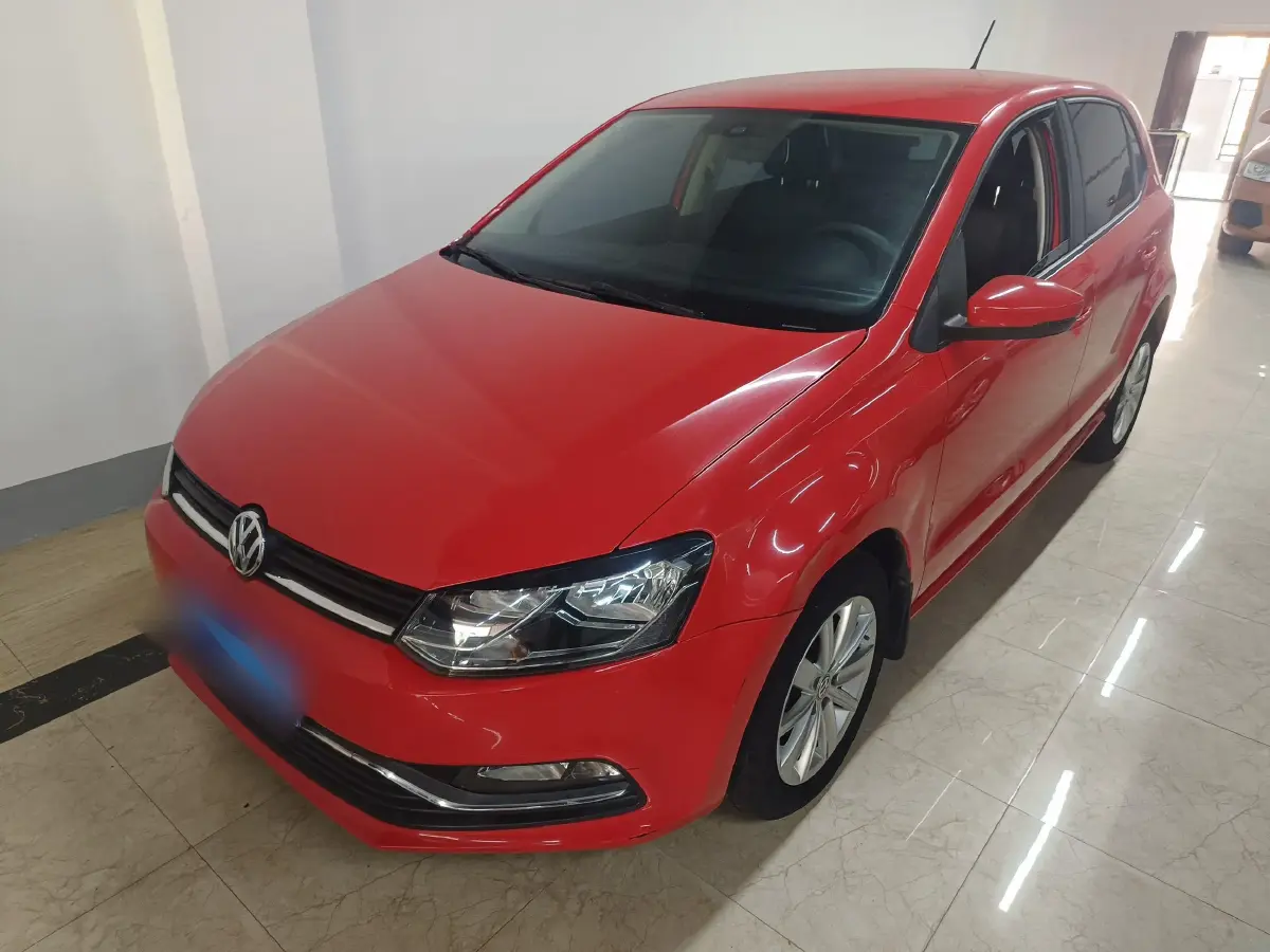 2014 Volkswagen Polo 1.6L 110HP L4 6AT