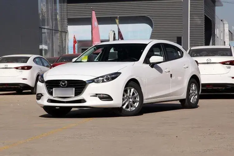 2019 Mazda 3 Axela 1.5L 117HP L4 6AT