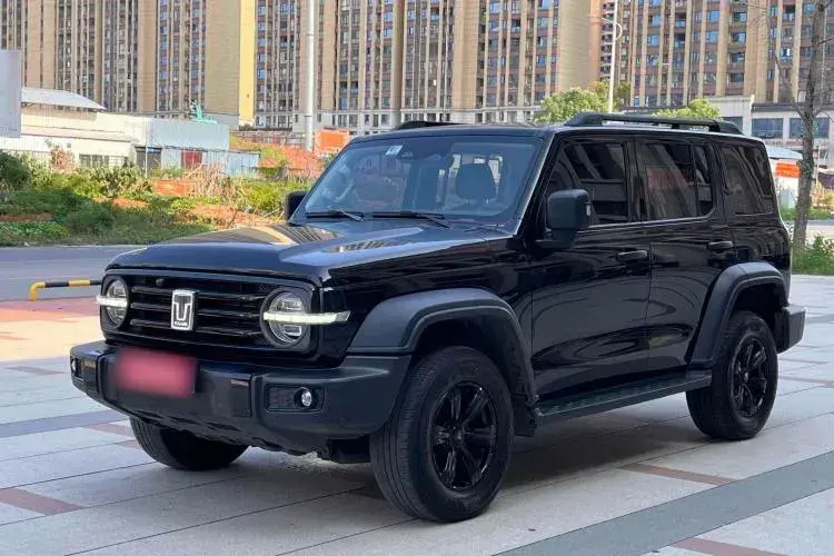 2021 Tank 300 2.0T 227HP L4 8AT