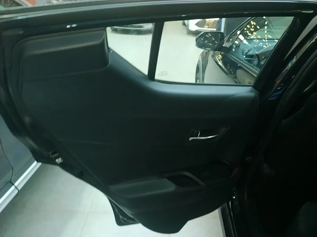 2020 Toyota Izoa E BEV 54.3KWH,autocango,china used car exporter,china ev exporter,chinese used car exporter,chinese used ev exporter