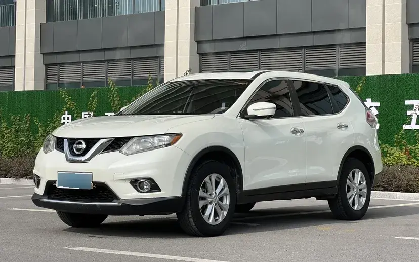 2014 Nissan X-Trail 2.0L 150HP L4 CVT