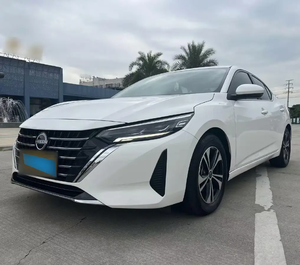 2023 Nissan Sylphy 1.6L 135HP L4 CVT