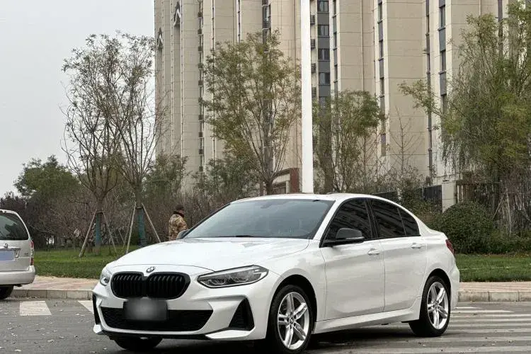 2022 BMW 1 Series 1.5T 140HP L3 7DCT