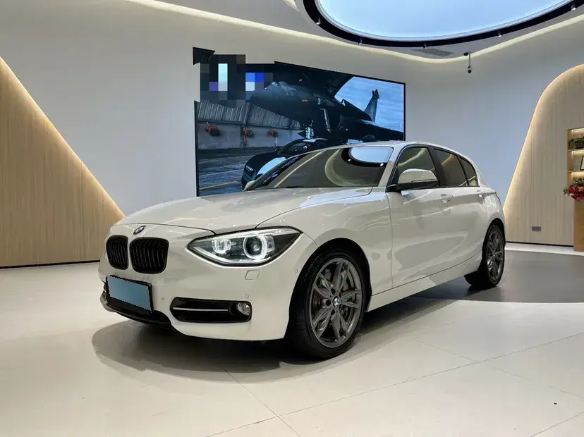 2013 BMW 1 Series 1.6T 170HP L4 8AT