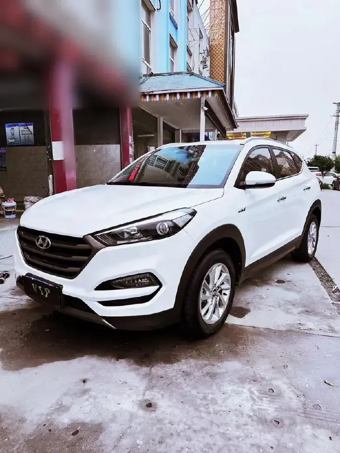 2015 Hyundai Tucson 1.6T 177HP L4 7DCT