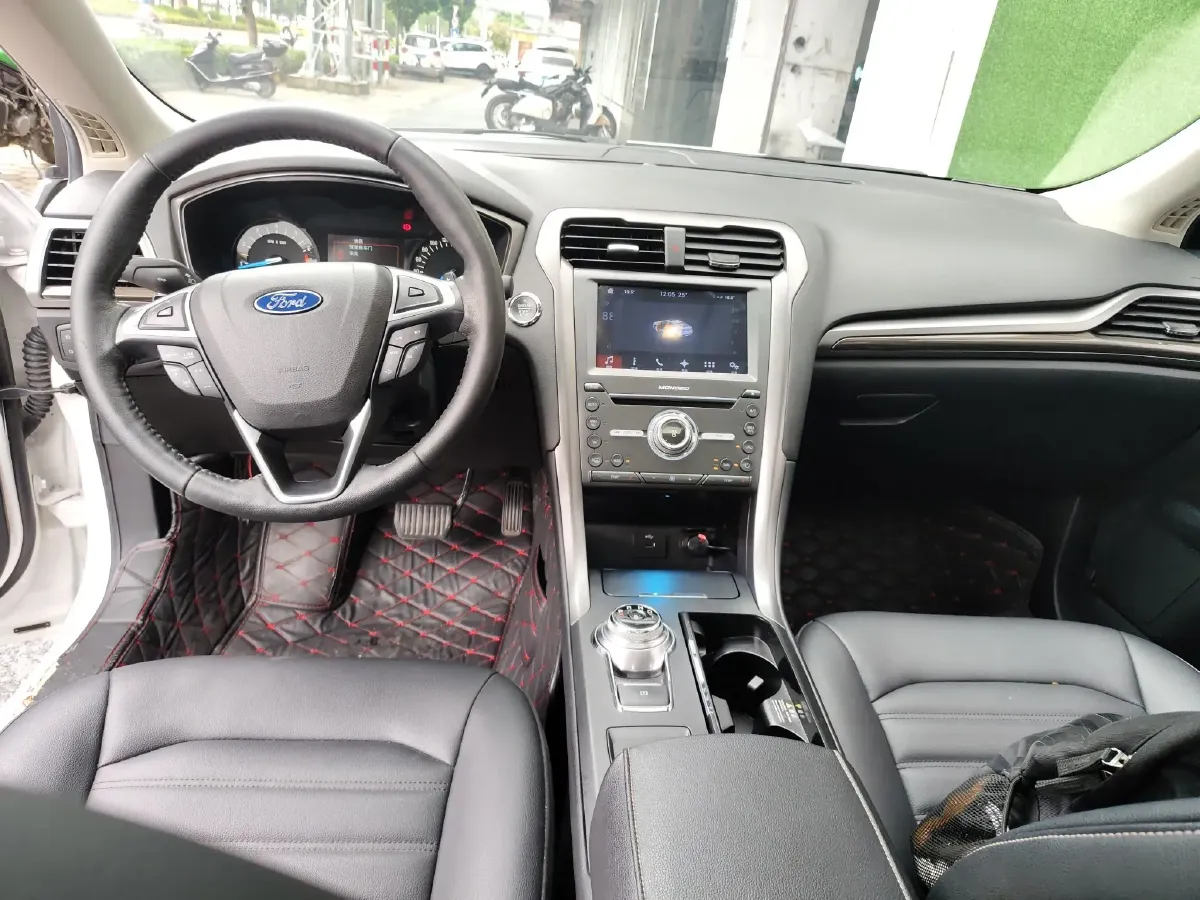 2018 Ford Mondeo 1.5T 181HP L4 6AT,autocango,china used car exporter,china ev exporter,chinese used car exporter,chinese used ev exporter
