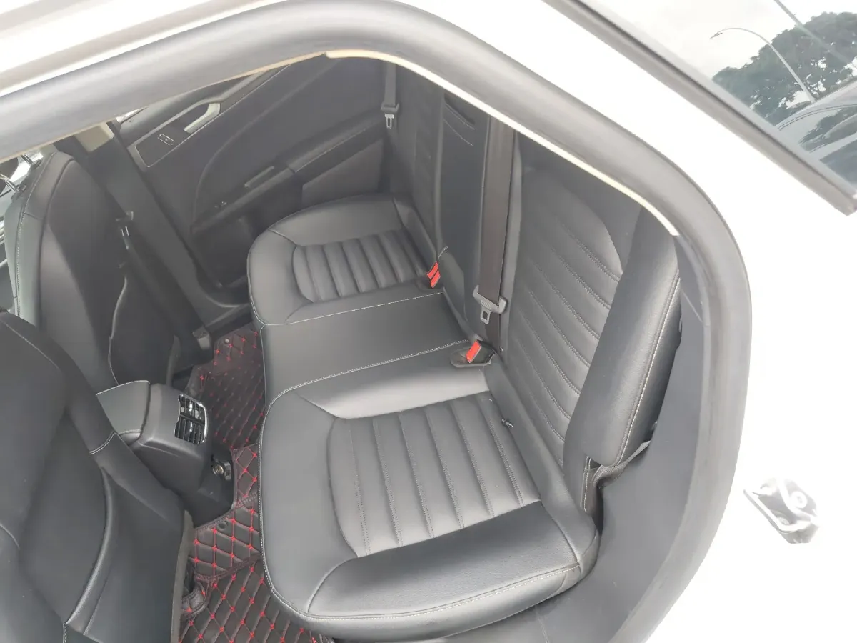 2018 Ford Mondeo 1.5T 181HP L4 6AT,autocango,china used car exporter,china ev exporter,chinese used car exporter,chinese used ev exporter