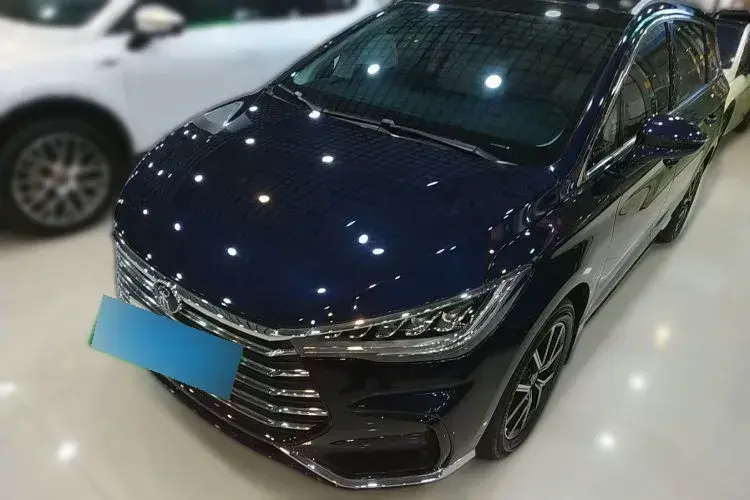 2022 BYD Song MAX 1.5L 110HP L4 E-CVT PHEV 18.3KWH