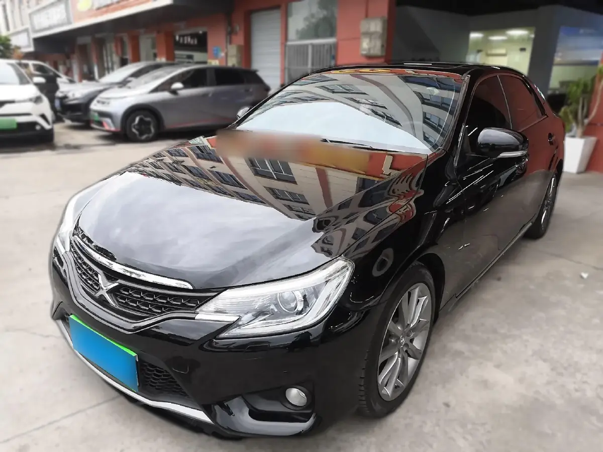 2013 Toyota Reiz 2.5L 193HP V6 6AT