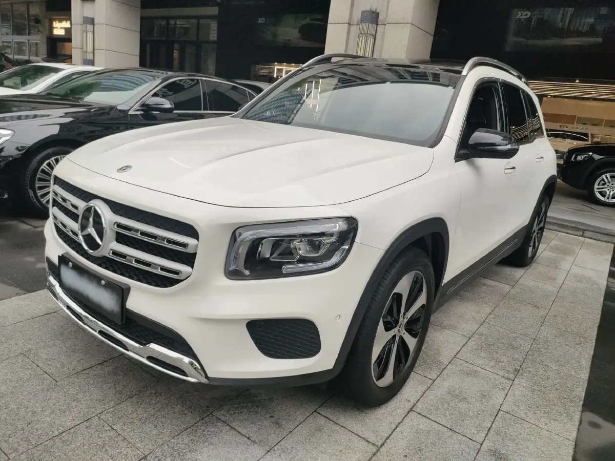 2023 Mercedes-Benz GLB Class 2.0T 190HP L4 8DCT