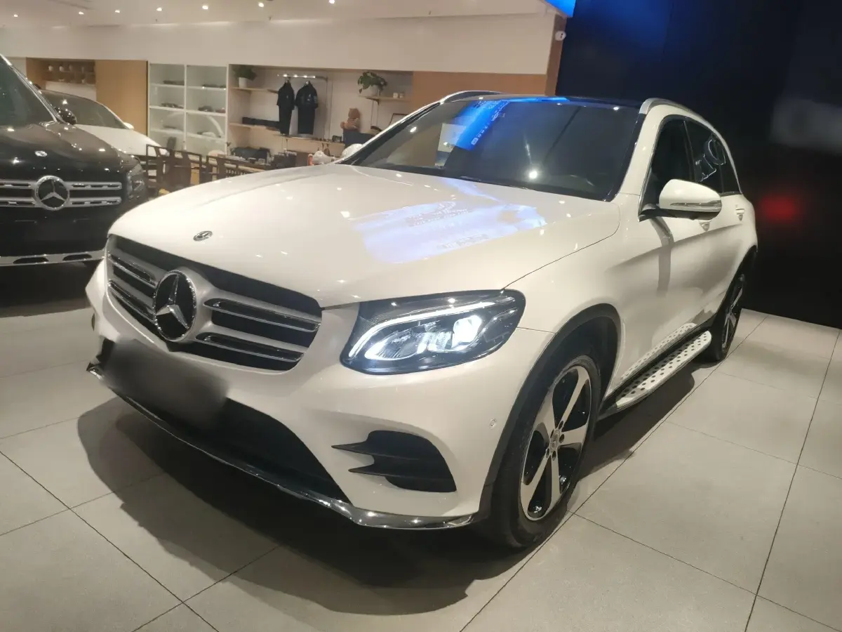 2019 Mercedes-Benz GLC Class 2.0T 211HP L4 9AT