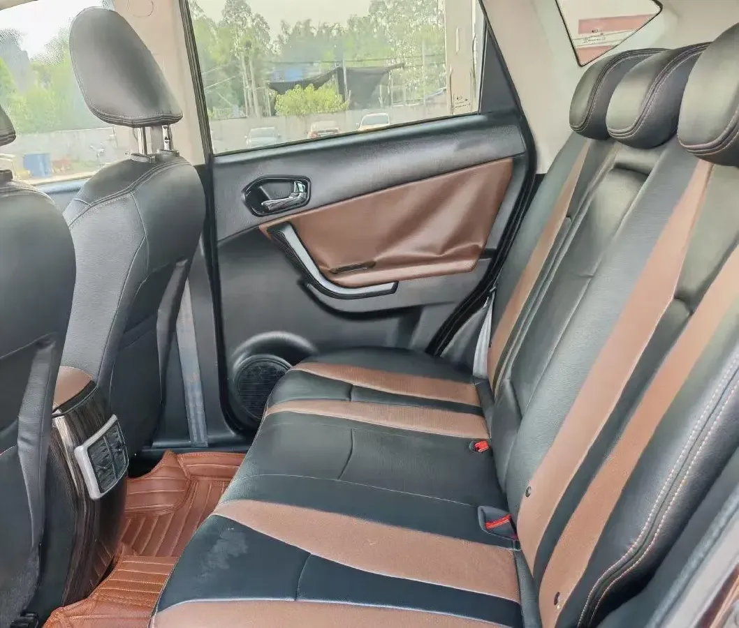 2015 GAC Trumpchi GS5 Super 2.0L 147HP L4 5AT,autocango,china used car exporter,china ev exporter,chinese used car exporter,chinese used ev exporter