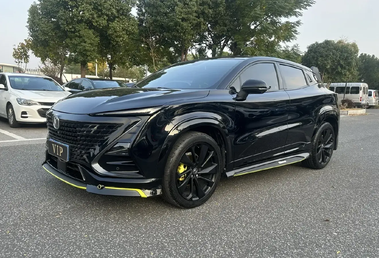 2022 ChangAn UNI-T 1.5T 188HP L4 7DCT