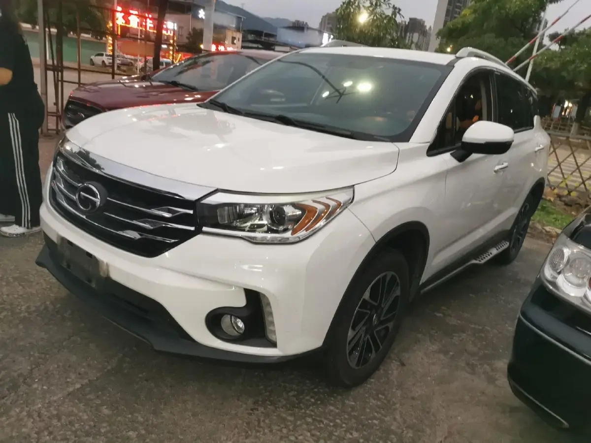 2015 GAC Trumpchi GS4 1.3T 137HP L4 5MT
