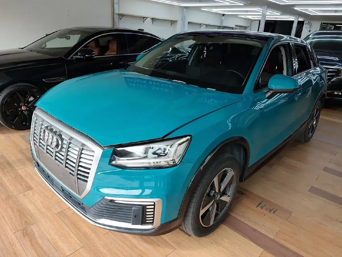 2019 Audi Q2L e-tron BEV 39.7KWH