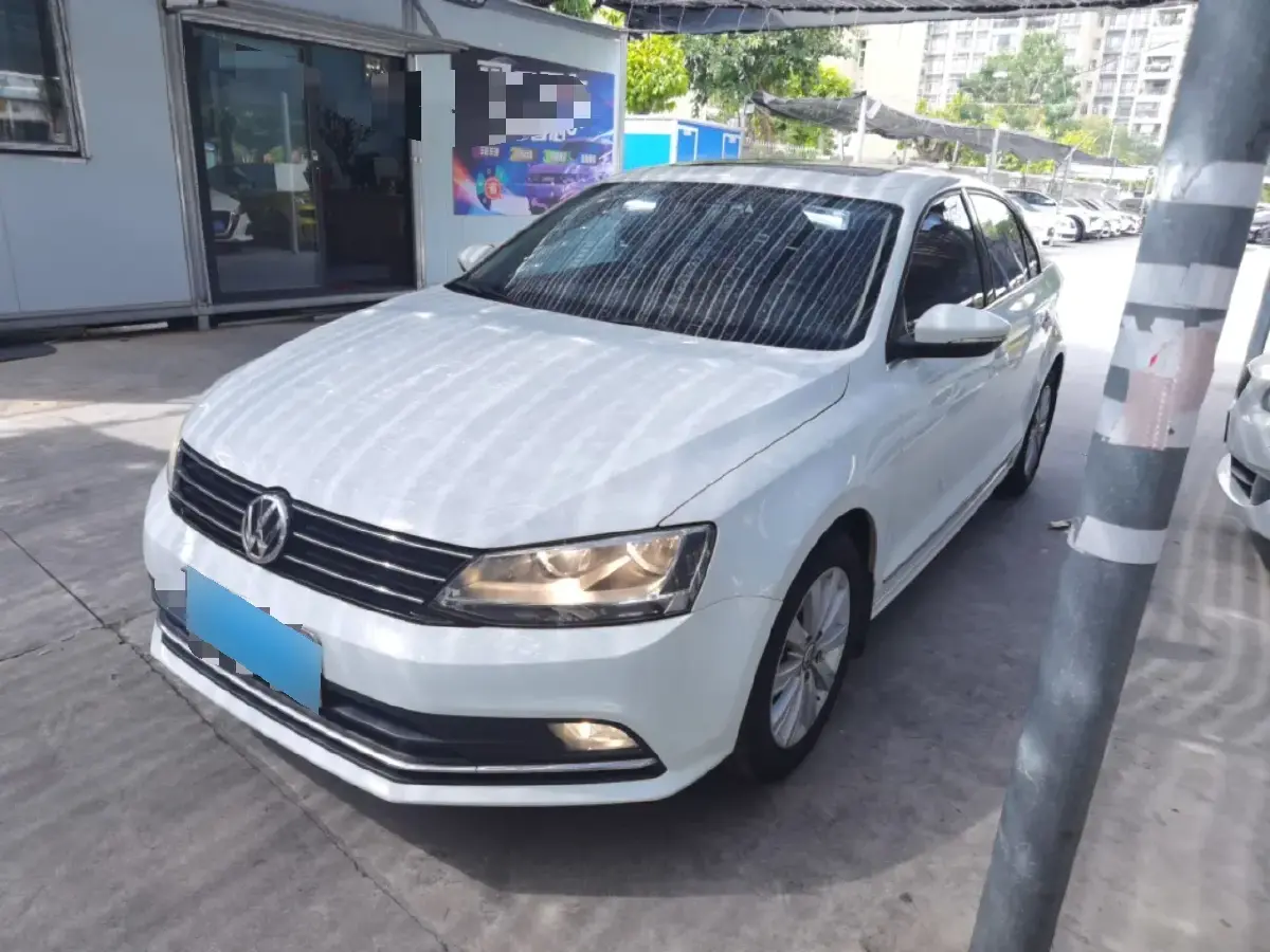 2015 Volkswagen Sagitar 1.6L 110HP L4 6AT