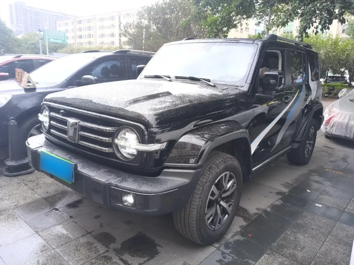 2021 Tank 300 2.0T 227HP L4 8AT