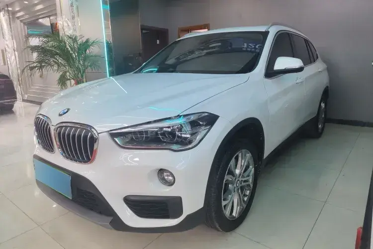 2019 BMW X1 2.0T 192HP L4 8AT