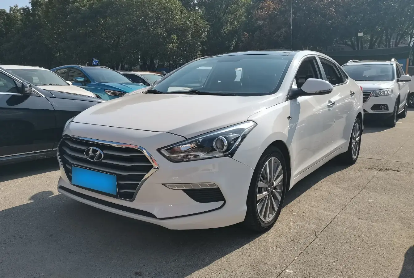 2019 Hyundai Mistra 1.8L 143HP L4 6AT